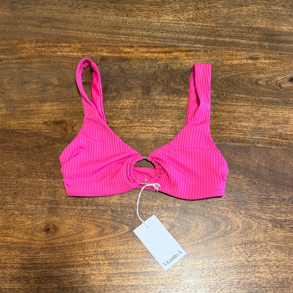 Vitamin A Skylar Bikini Top NWT
